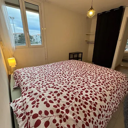 3 Lumineux * Perpignan